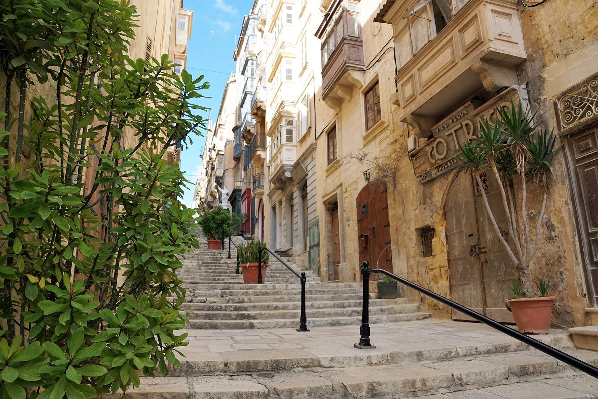 Ruas de La Valletta e Casas tradicionais