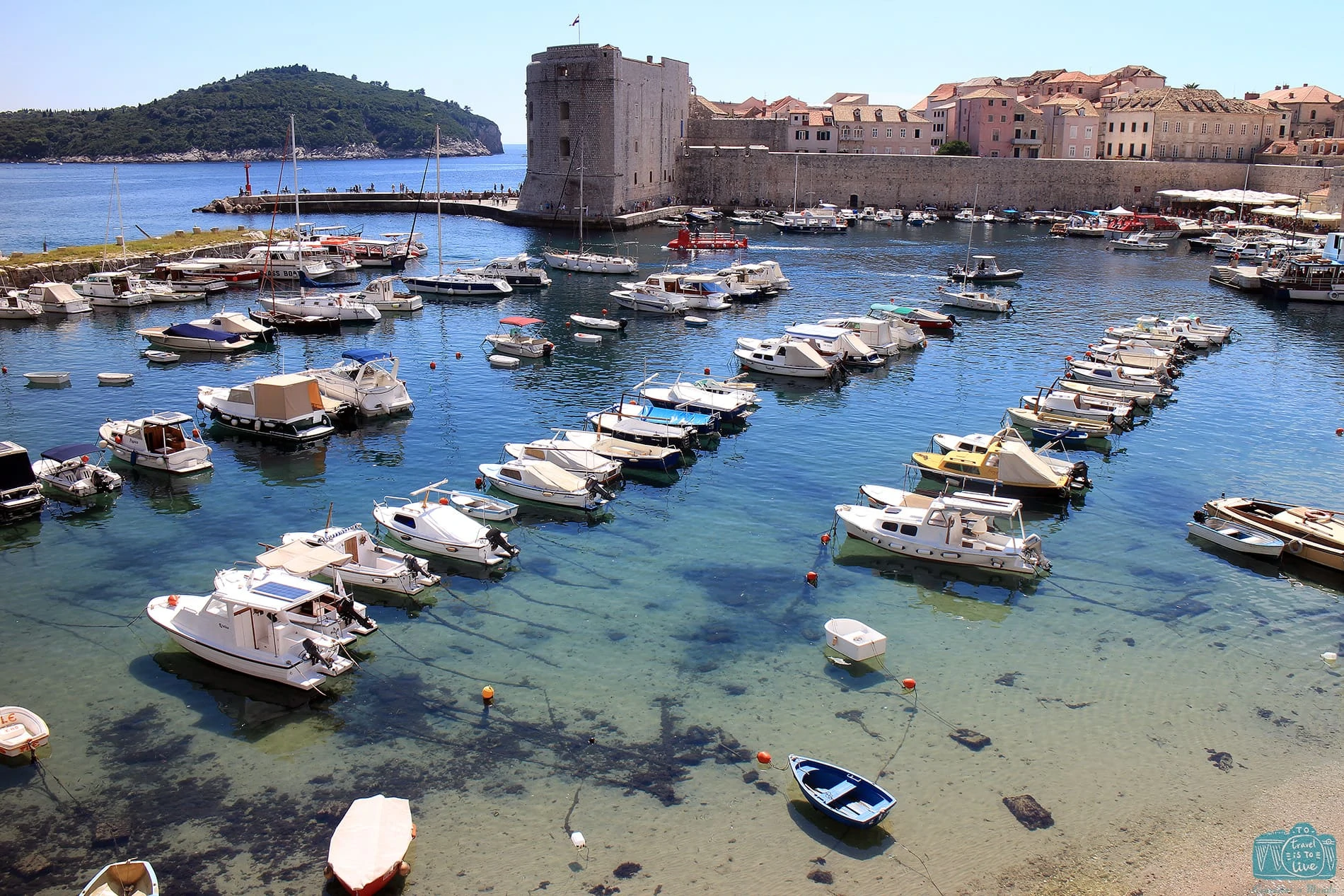 Barcos no Porto Antigo de Dubrovnik 