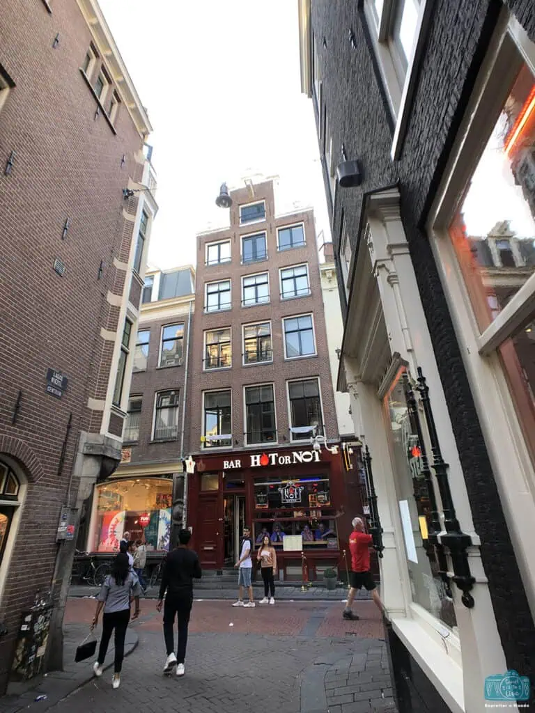 Bairro das luzes vermelhas